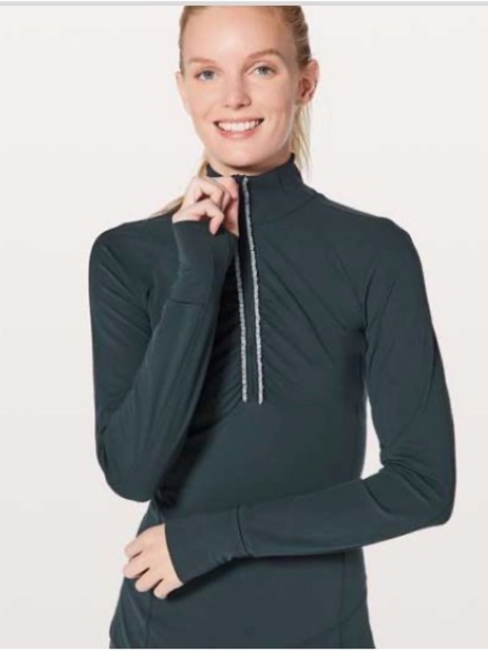 Lululemon Fast as Light 1/2 Zip in Navy Blue